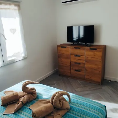 Apartment Paradisus